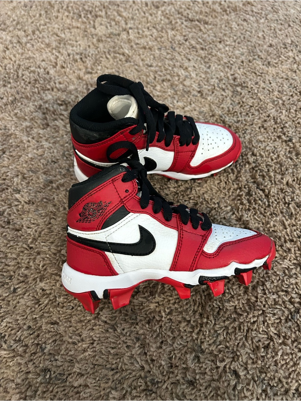 Jordan 1 mid toddler 11C cleats
